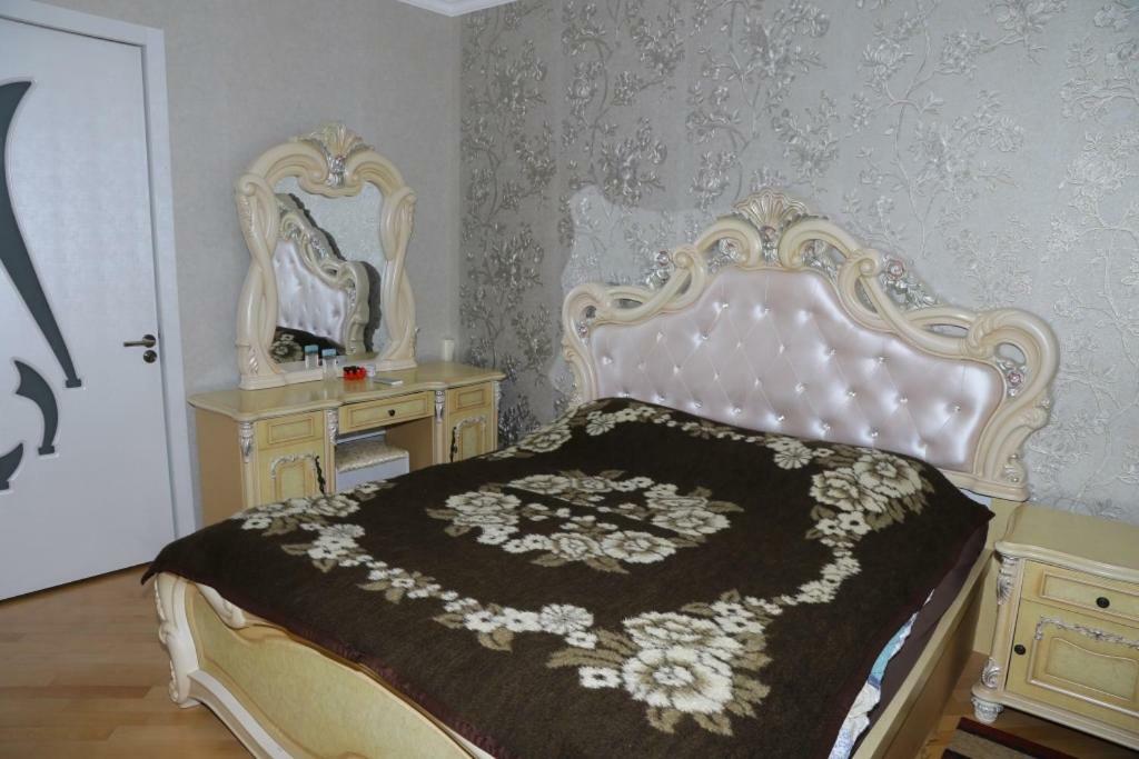 Nana'S Apartment Кутаїсі Екстер'єр фото